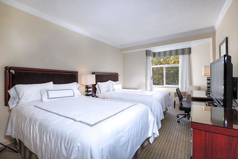 Granville Island Hotel