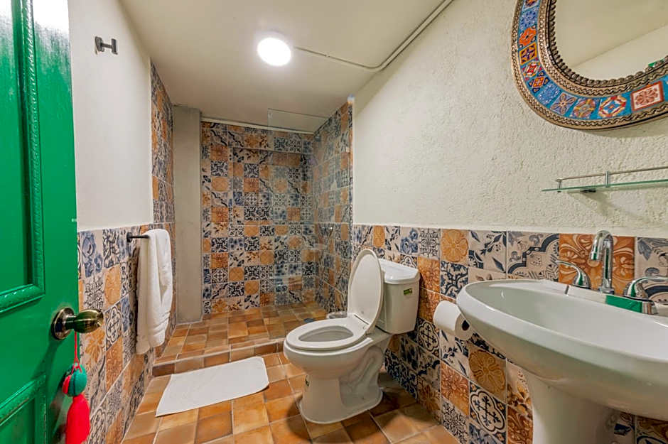 Casa Colibrí Malecón