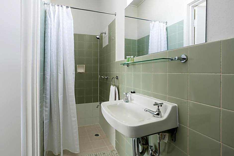 Nightcap at Emerald Star Hotel