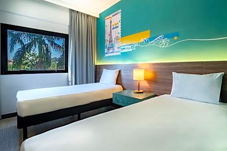 Standard Room with 2 single beds