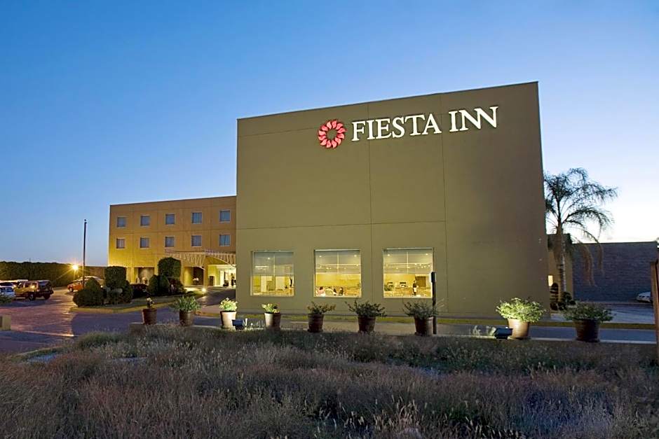 Fiesta Inn Express San Luis Potosi Oriente