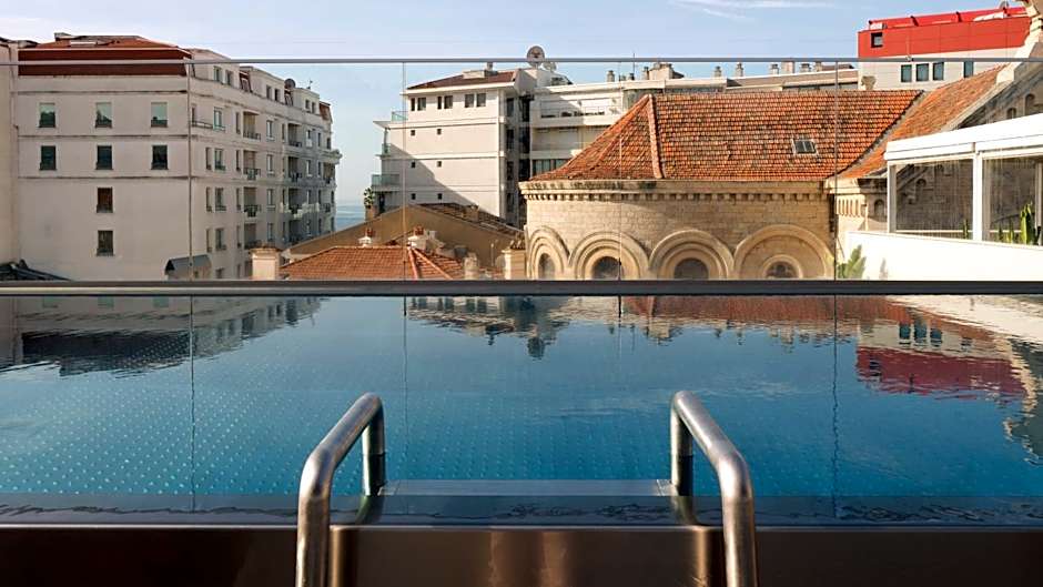 Five Seas Cannes, a Member of Design Hotels™