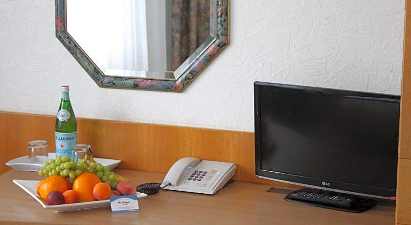 Mainbogen Hotel