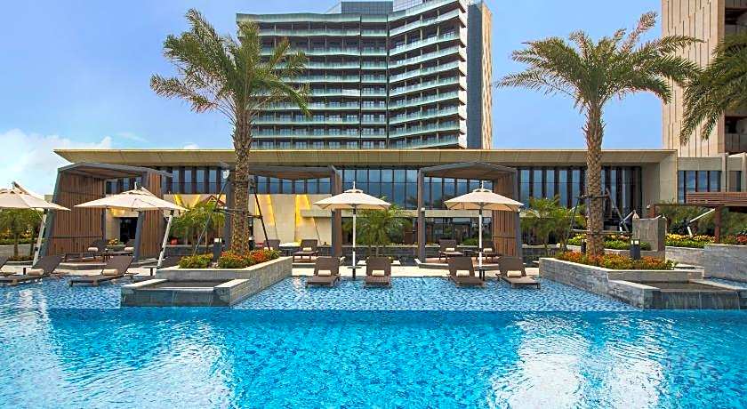 Renaissance by Marriott Haikou Hotel