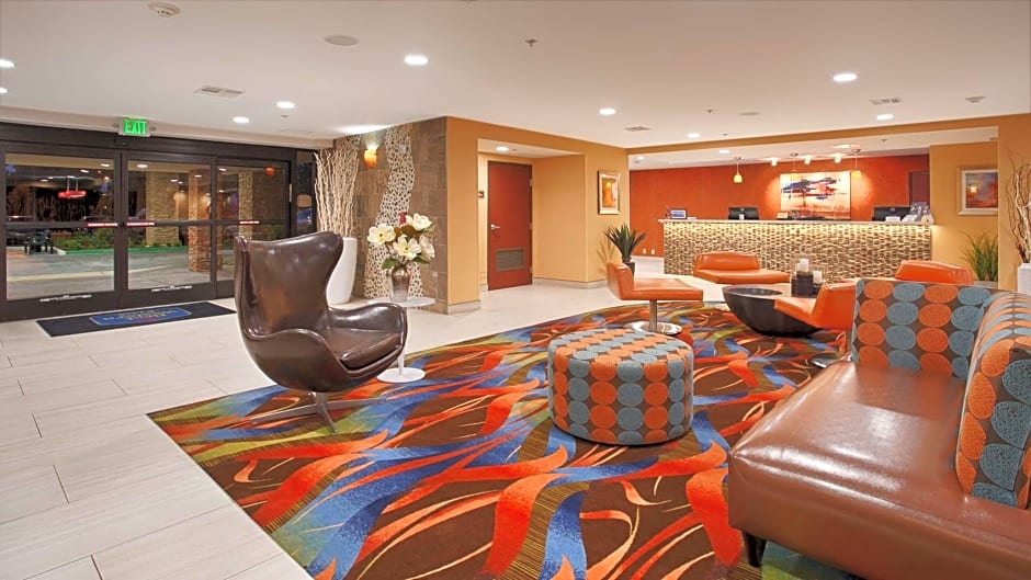 Best Western Plus Fresno Airport Hotel