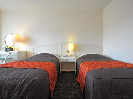 Two-Bedroom Suite