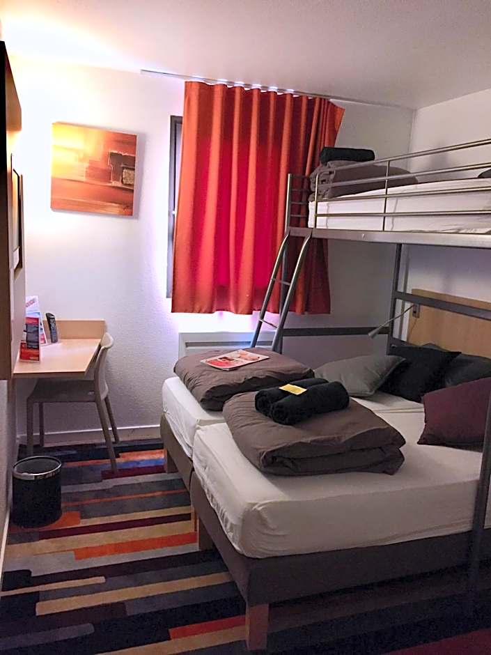 Kyriad Direct La Rochelle Aytré