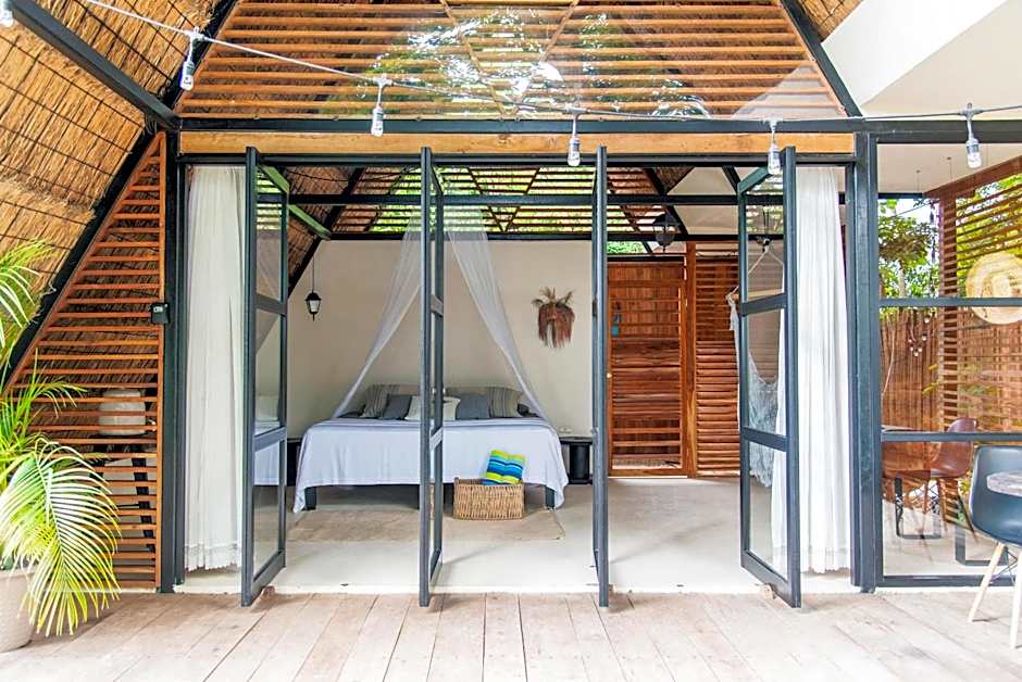 Azul Nomeolvides Bacalar - Guests Only