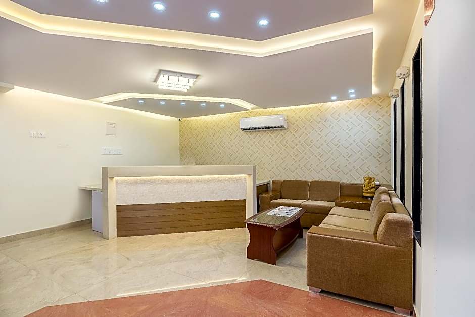 Treebo Pappilon Palace, PVS Circle