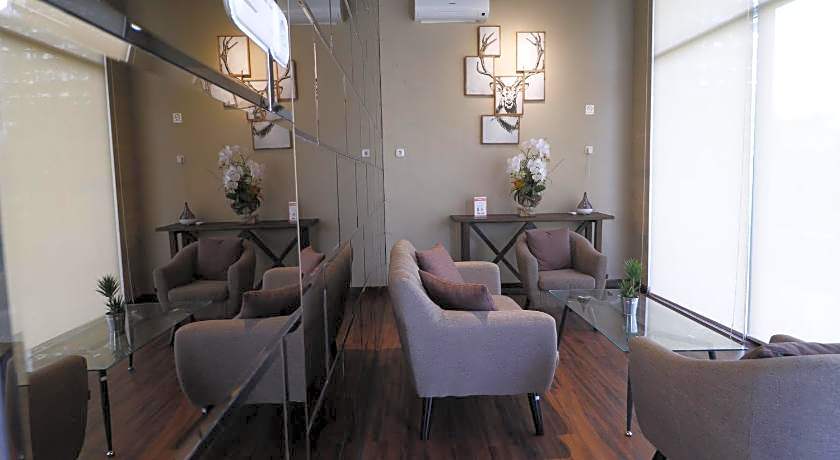 RedDoorz Plus near Universitas Sumatera Utara