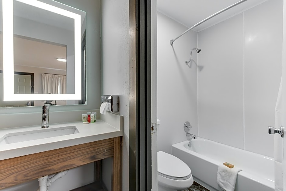 Dolores Mountain Inn