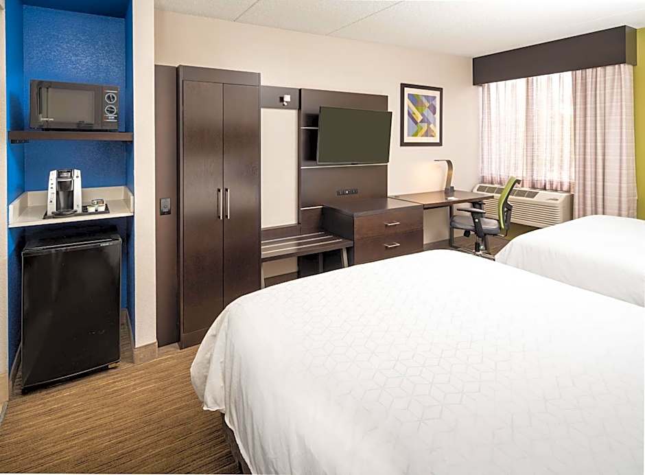 Holiday Inn Express Rochester - Greece By IHG