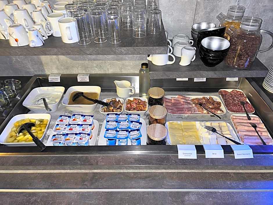 The Originals City, Hotel Nevers Centre Gare (Inter-Hotel)