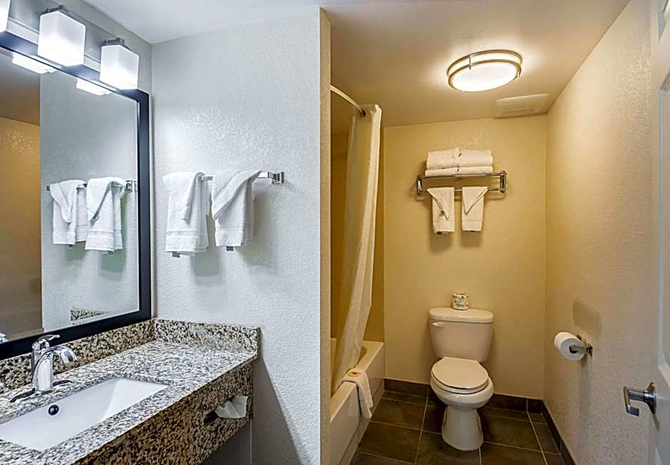 Quality Inn & Suites Hagerstown