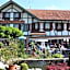 Hotel Restaurant Koi-Gartenteich