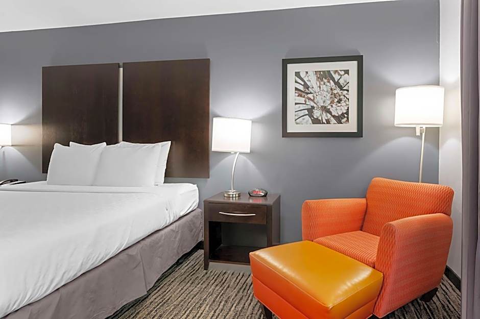 Best Western University Inn At Valparaiso