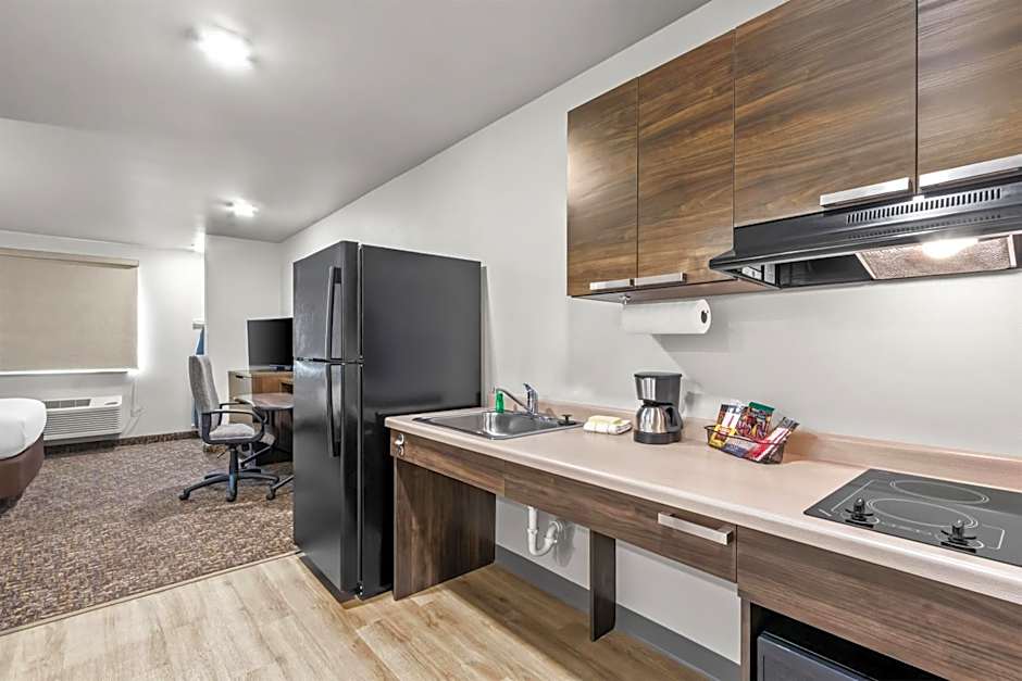 Sonesta Simply Suites Avondale