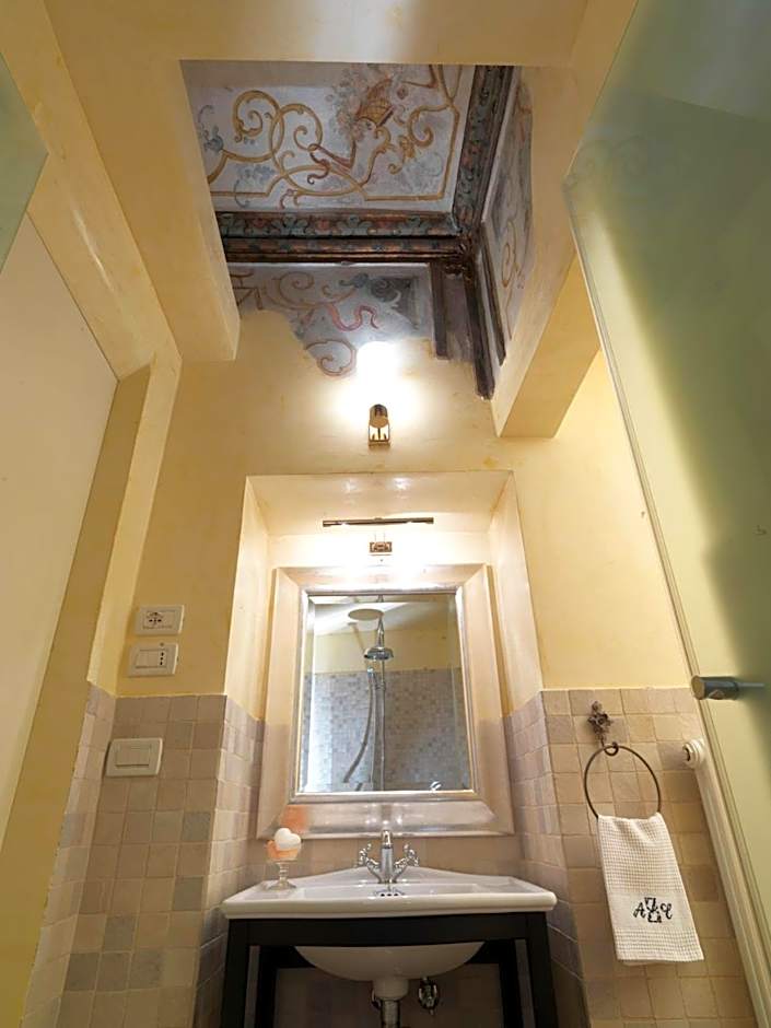 Antica Casa Zucchini B&B