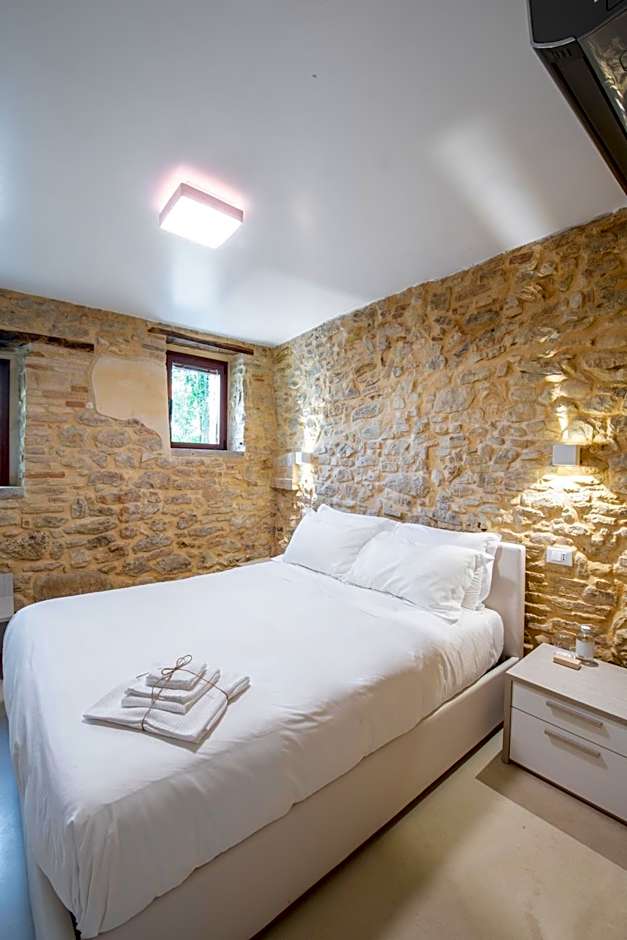 Borgo Baccile by Vini Fantini