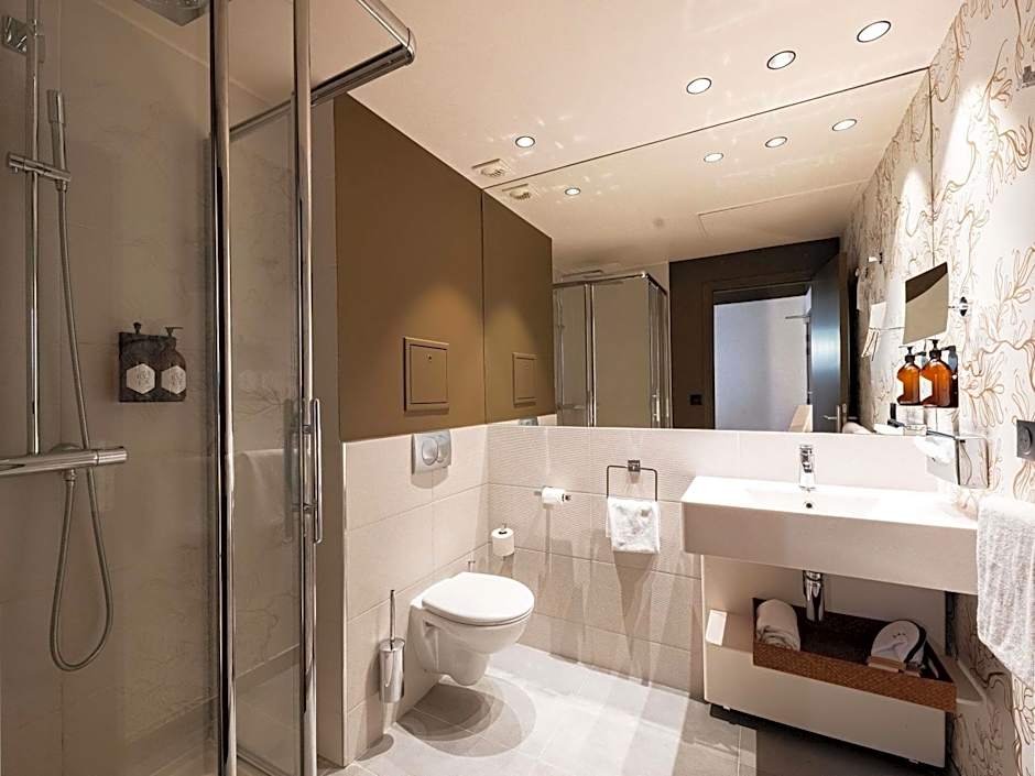 Mercure Paris Levallois Perret Hotel
