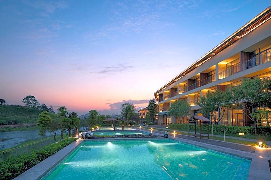 Holiday Inn Express Emei Mountain By IHG