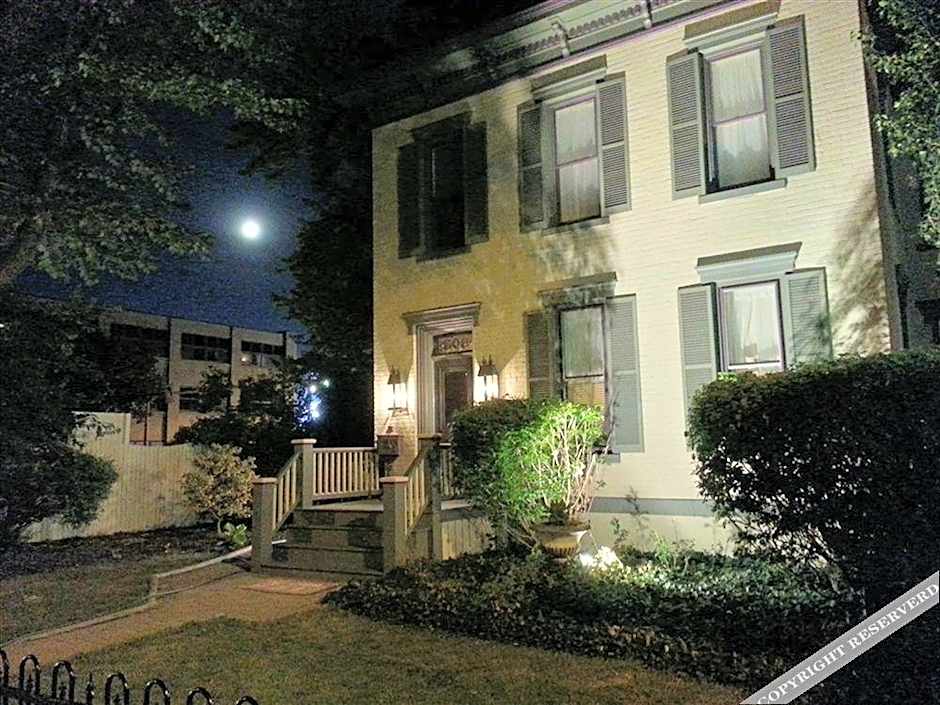 LaSalle Guest House