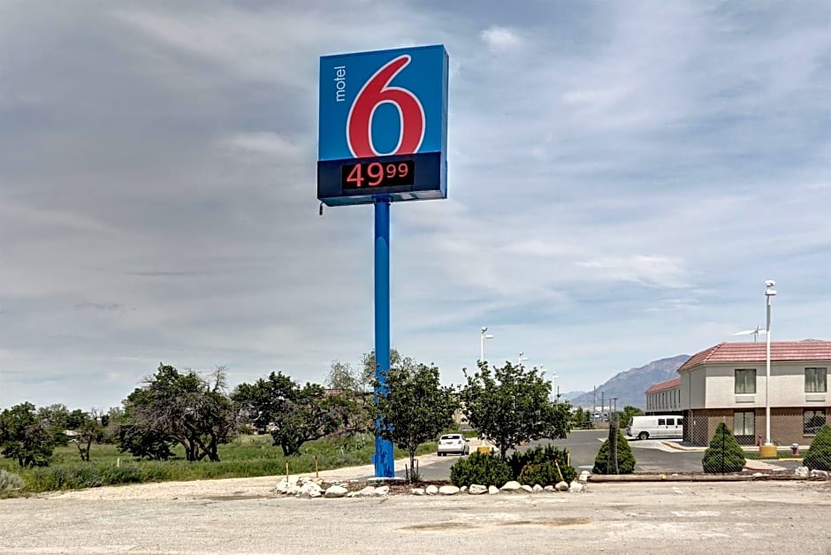 Motel 6-Ogden, UT - Riverdale