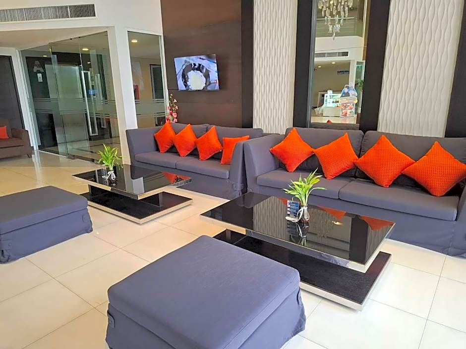 Crystal Suites Suvarnbhumi Airport