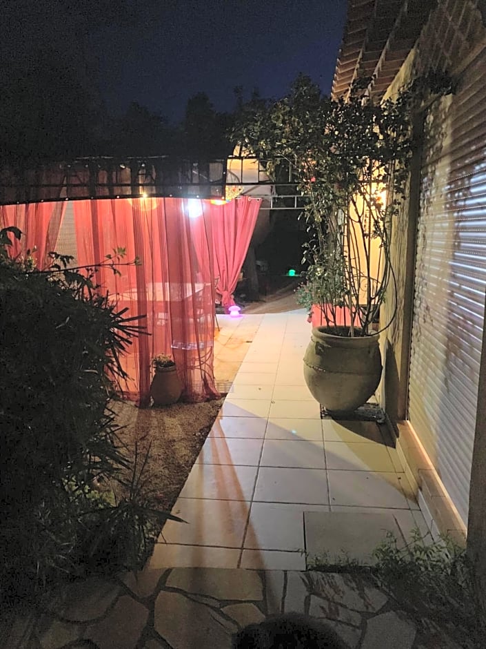 Aux Amandiers – Frejus, ID
