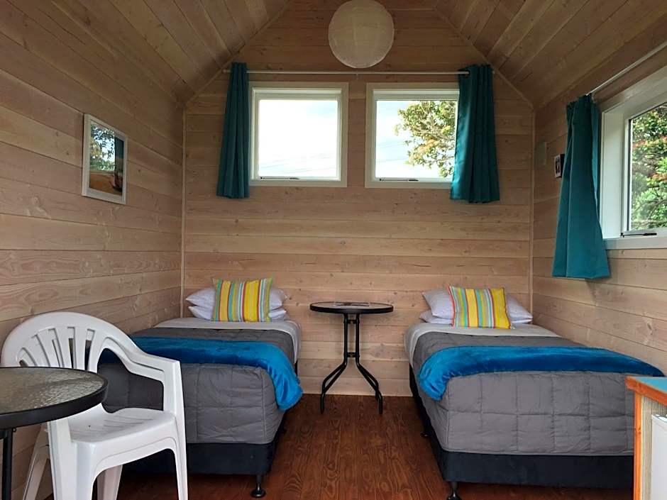 Photo 1 of 5 of 2 Beds Cabin