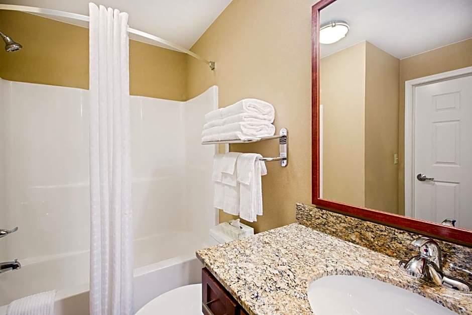 Candlewood Suites Pittsburgh-Cranberry By IHG