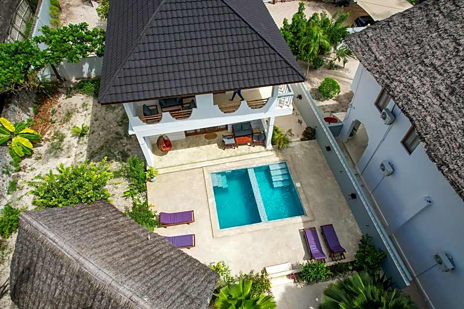 Mnana Beach Bungalows