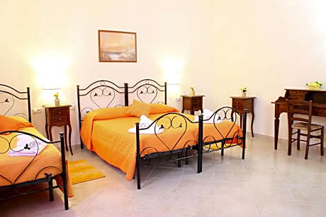 Triple Room with Garden View