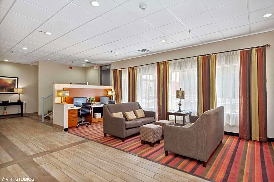 Quality Inn & Suites Morgantown - University Area