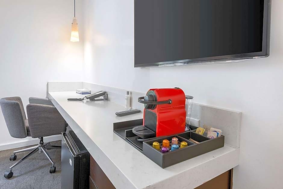The O Hotel, Trademark Collection by Wyndham