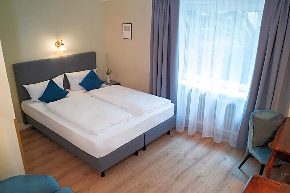 Hotel Altmünchen by Blattl
