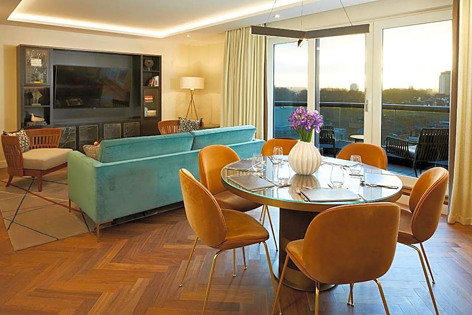 Cheval Gloucester Park at Kensington