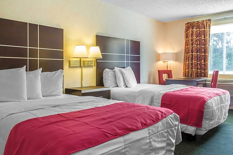 Photo 1 of 14 of 2 Double Beds