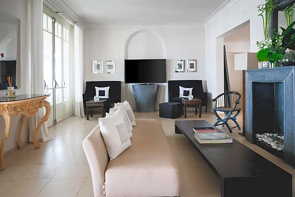 Hotel Carducci 76