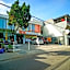 Sans Hotel Box Mansion Surabaya by RedDoorz