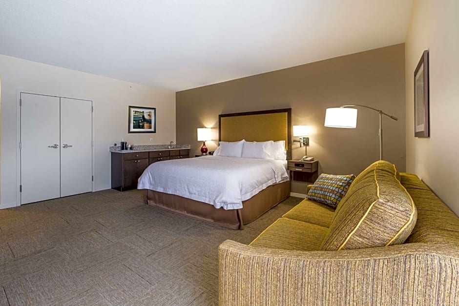 Hampton Inn By Hilton Waterville