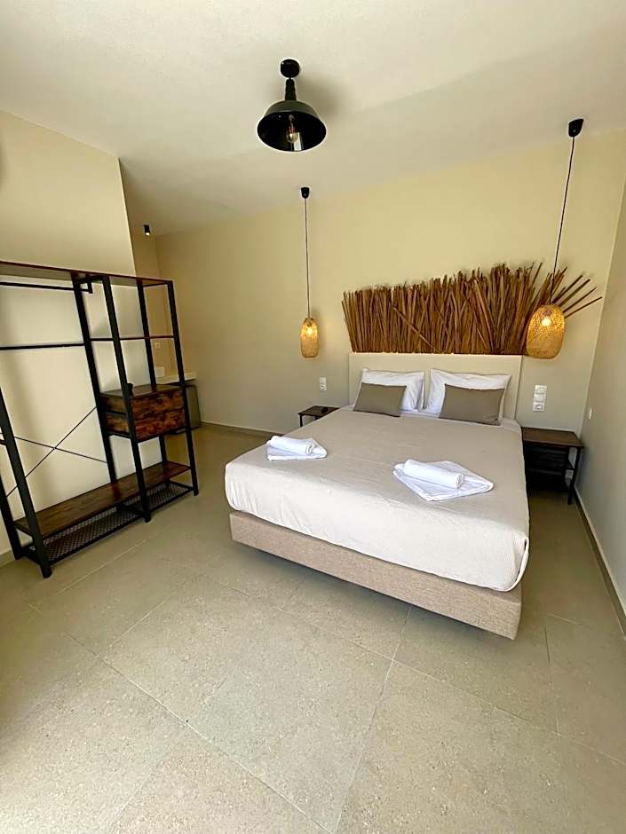 Atma Beach Rooms & Suites