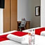 RedDoorz near Siloam Karawaci 3