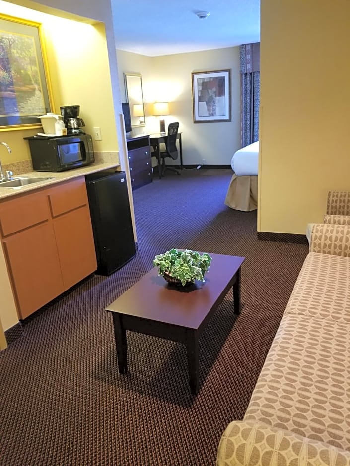 Days Inn by Wyndham Tulsa Central