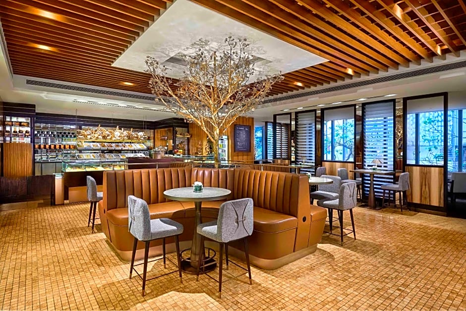 Mandarin Oriental Hong Kong