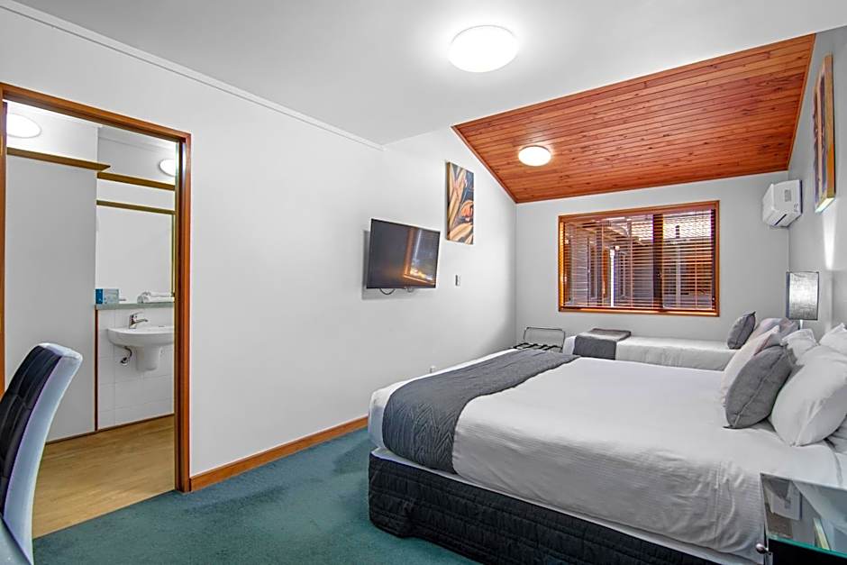 Riverside hotel Marlborough