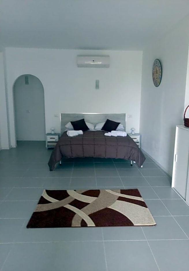 La staccionata bianca