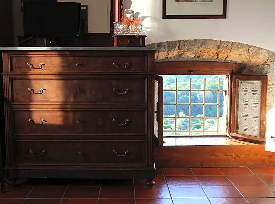 Madonna del Poggio B&B