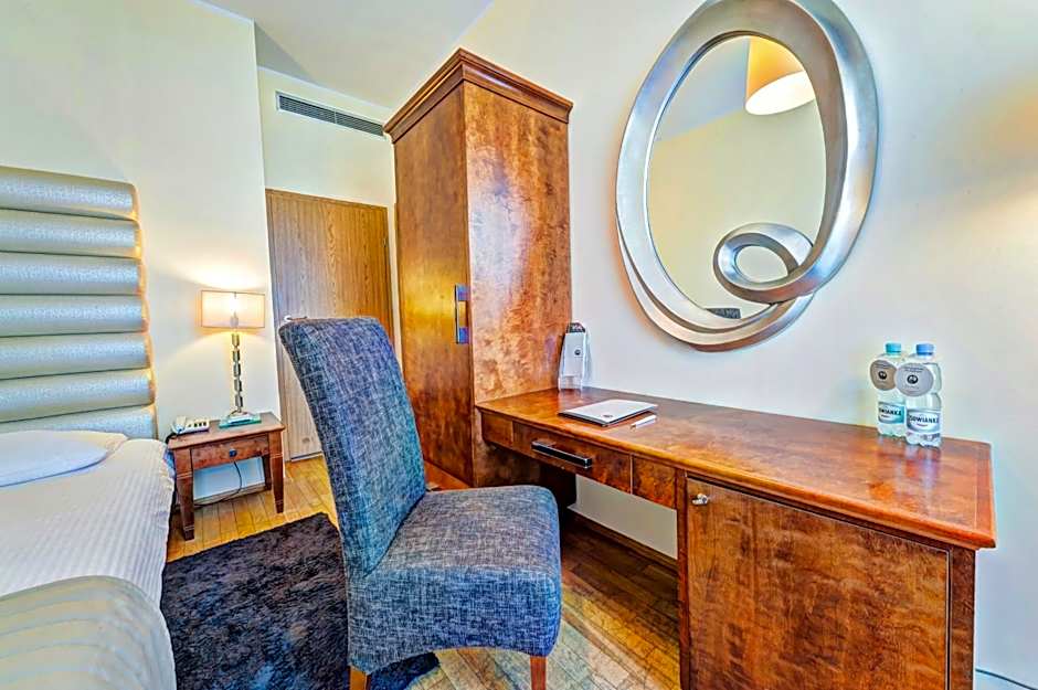 Don Prestige Residence