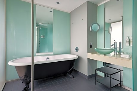 Classic Room, 1 Queen Bed, Non Smoking